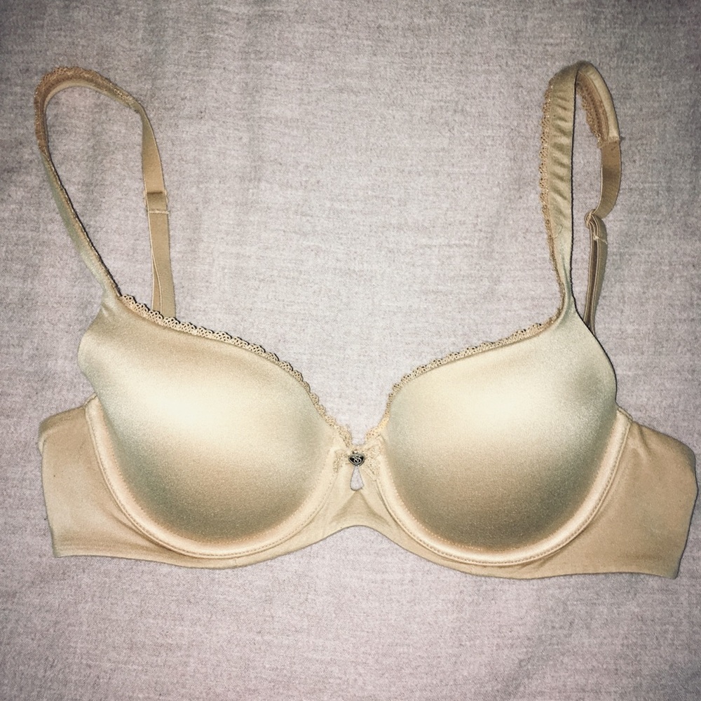 Body by Victoria Secret Demi Bra